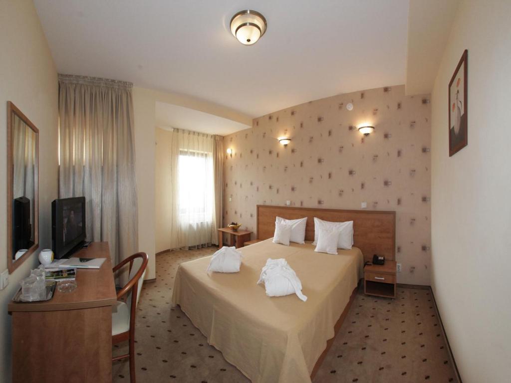 Oscar Hotel Cluj-Napoca Habitación foto